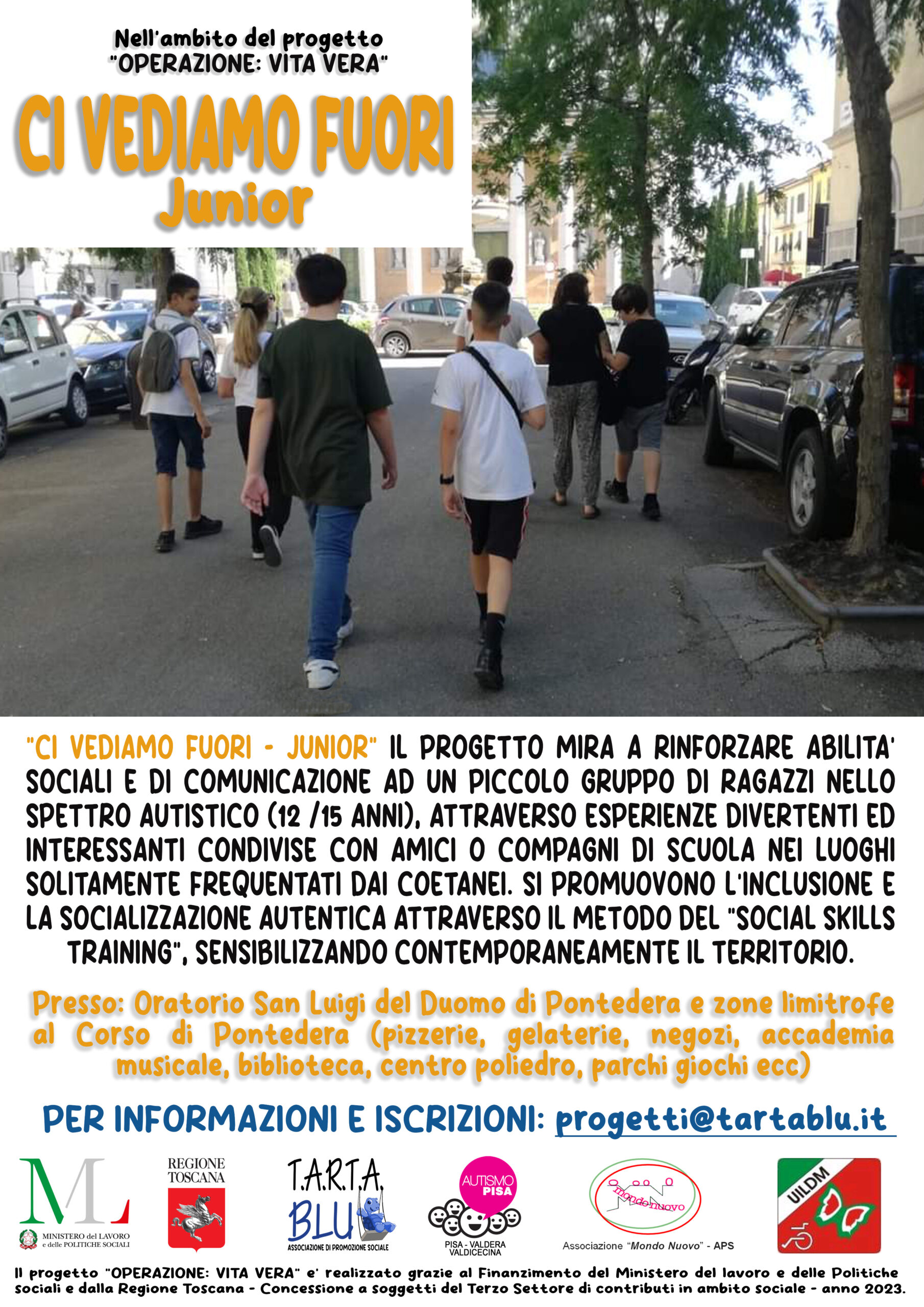 Il progetto mira a rinforzare abilità sociali e di comunicazione ad un piccolo gruppo di ragazzi nello spettro autistico (12 /15 anni), attraverso esperienze divertenti ed interessanti condivise con amici o compagni di scuola nei luoghi solitamente frequentati dai coetanei. Si promuovono l'inclusione e la socializzazione autentica attraverso il metodo del "Social Skills Training", sensibilizzando contemporaneamente il territorio.